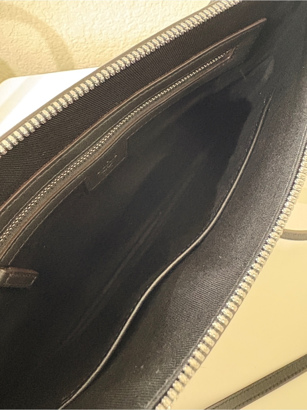 MCM Klara Monogram Calfskin Leather Crossbody Pouch new - Picture 7 of 9
